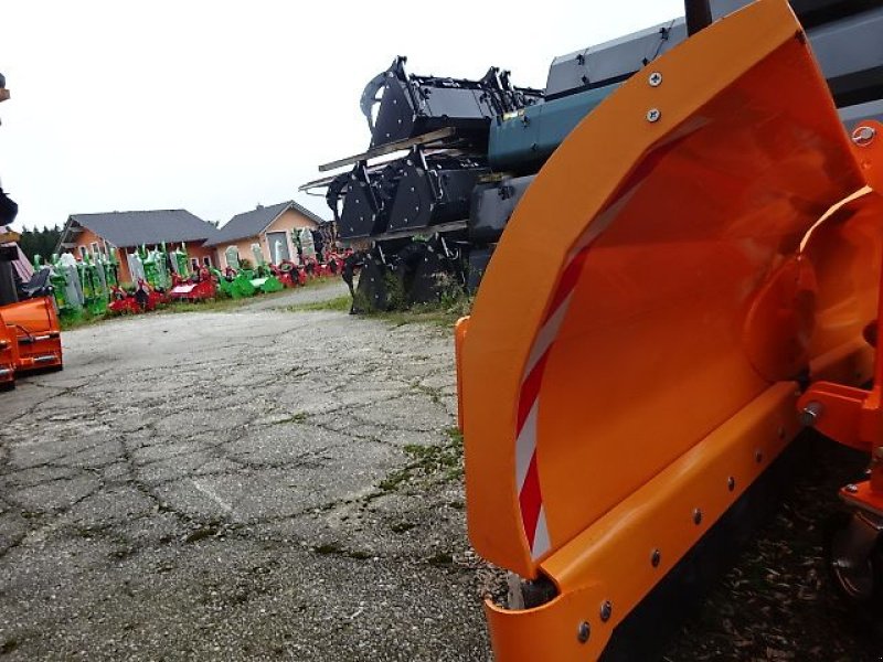Schneepflug of the type SVD Vario M  270 Hydraulisch 2,70 Meter -, Neumaschine in Neureichenau (Picture 16)