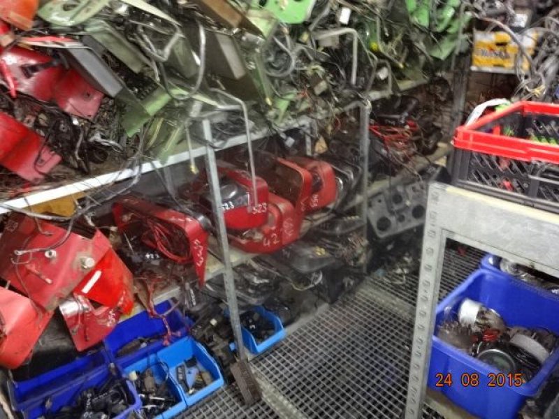 Sonstige Ersatzteile typu Case IH 633- 533- 433-nur in Einzelteilen, gebraucht v Neureichenau (Obrázek 2)