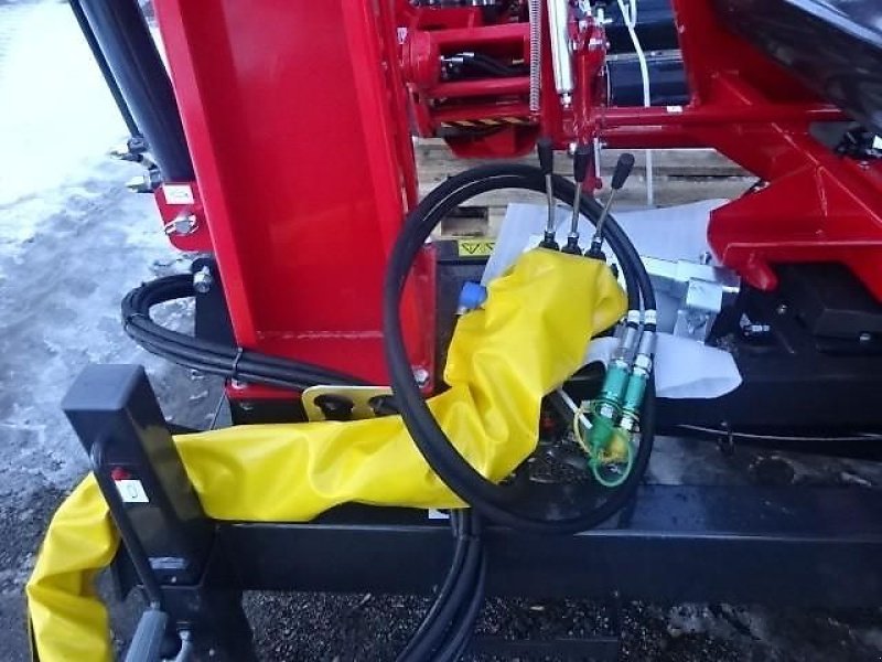 Ballenwickler типа Metal-Fach NEU - Z 237 -  -Ballenwickelgerät-  Selbstlader, Neumaschine в Neureichenau (Фотография 20)