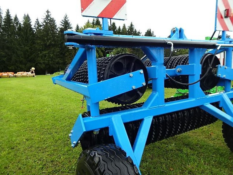 Packer & Walze vrste M&H Cambrigewalze 6,2 Meter, Neumaschine v Neureichenau (Slika 25)