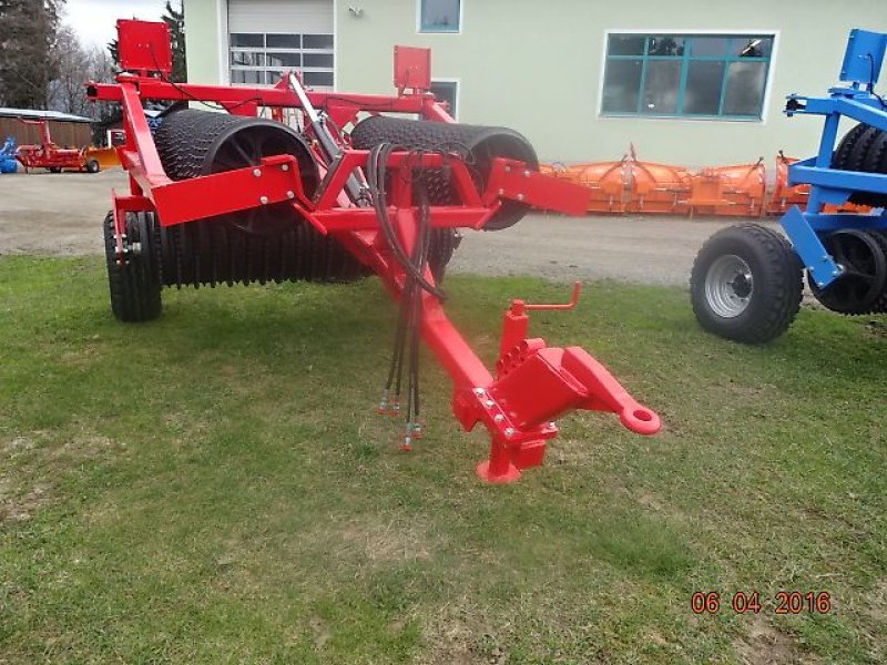 Packer & Walze типа M&H Cambrigewalze 6,2 Meter, Neumaschine в Neureichenau (Фотография 17)