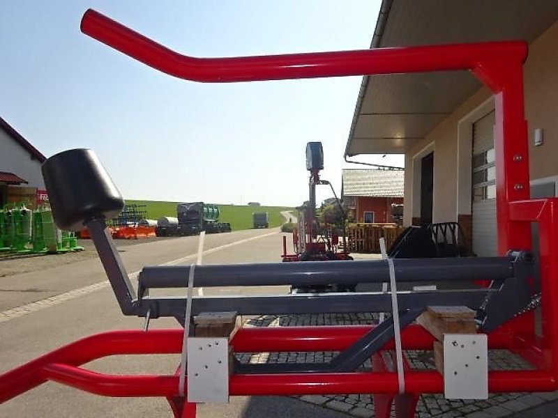 Ballenwickler typu Metal-Fach Z 577 Wickelgerät -Neue Version -  Sonderpreis -- mit Seitenlader- mit Ballenaufsteller, Neumaschine v Neureichenau (Obrázek 21)
