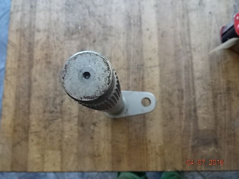 Sonstige Ersatzteile typu Fendt Lenkwelle -für - Hydrospindellenkung- Fendt S - 100 Serie, neu v Neureichenau (Obrázek 3)