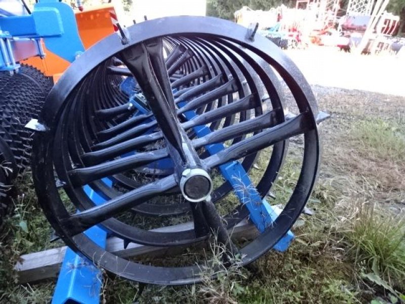 Packer & Walze typu Sonstige V Ring- Walze 3 Meter mit Mitnehmer, Neumaschine v Neureichenau (Obrázek 17)