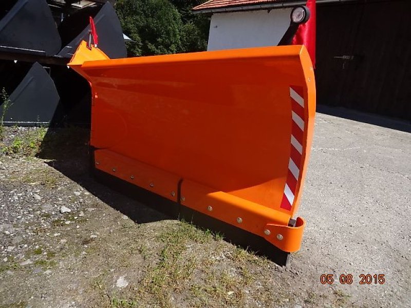 Schneepflug typu New Agro Vario M - 330 - Varioschneepflug, Neumaschine v Neureichenau (Obrázek 17)