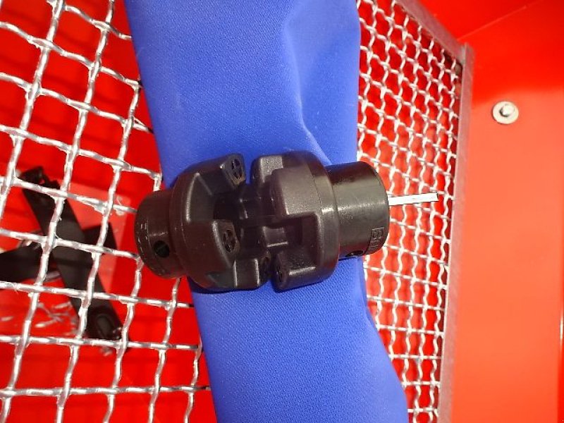 Schneepflug van het type Rol-Ex NEUE- N0 56/  3- Salzstreuer -  600 und  Liter  1000 möglich, Neumaschine in Neureichenau (Foto 15)