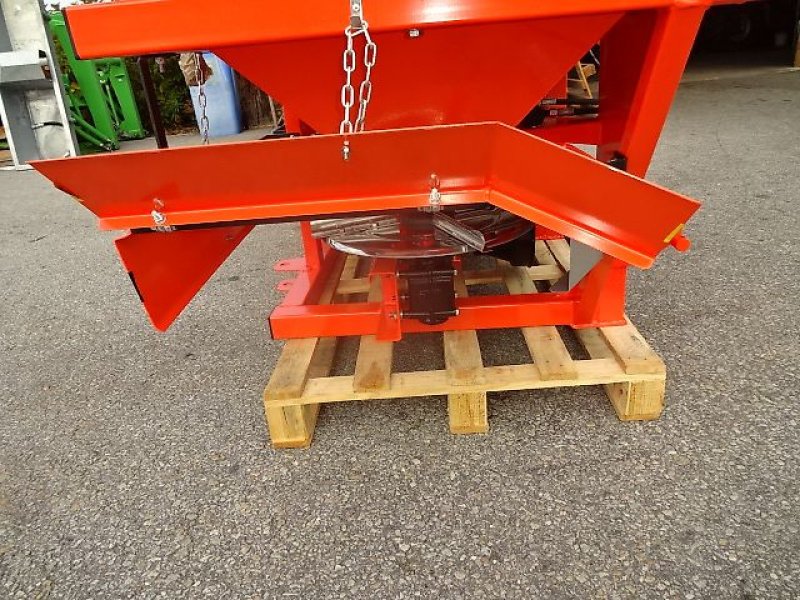 Schneepflug van het type Rol-Ex NEUE- N0 56/  3- Salzstreuer -  600 und  Liter  1000 möglich, Neumaschine in Neureichenau (Foto 5)