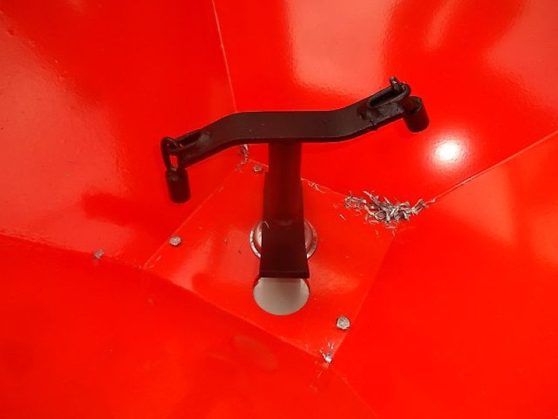 Schneepflug van het type Rol-Ex NEUE- N0 56/  3- Salzstreuer -  600 und  Liter  1000 möglich, Neumaschine in Neureichenau (Foto 17)