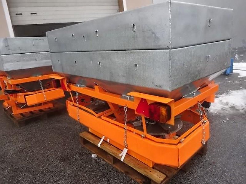 Schneepflug типа Bellon Mit Salzstreuer 1000 Liter - 2 Streuräder-, Neumaschine в Neureichenau (Фотография 14)