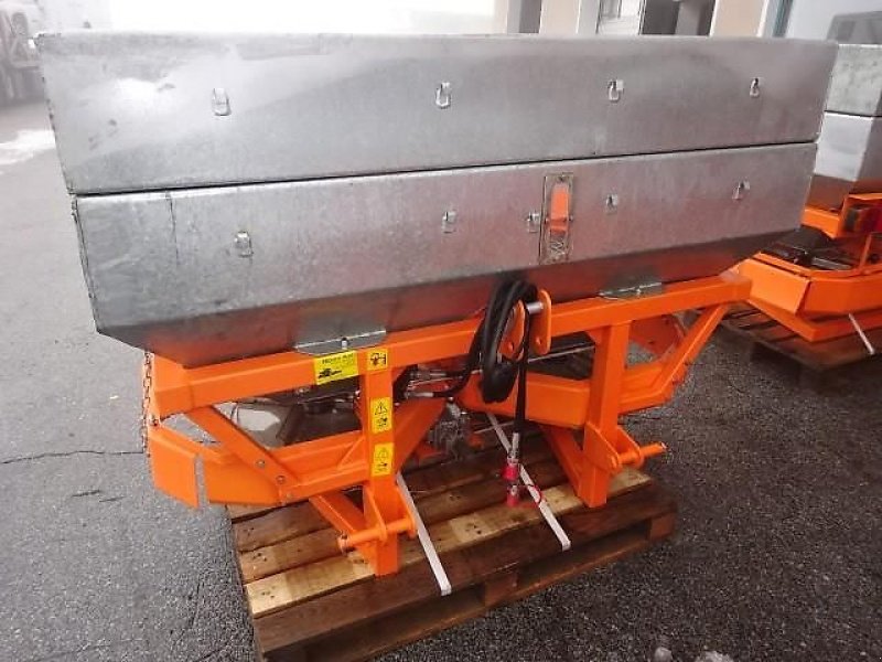 Schneepflug типа Bellon Mit Salzstreuer 1000 Liter - 2 Streuräder-, Neumaschine в Neureichenau (Фотография 3)