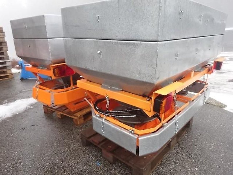 Schneepflug типа Bellon Mit Salzstreuer 1000 Liter - 2 Streuräder-, Neumaschine в Neureichenau (Фотография 11)