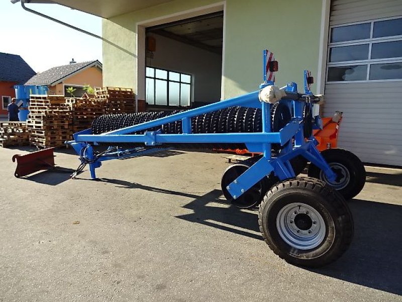 Packer & Walze typu SVD Cambridgewalze 8 Meter- Hydraulisch- 3 teilig, Neumaschine v Neureichenau (Obrázek 5)