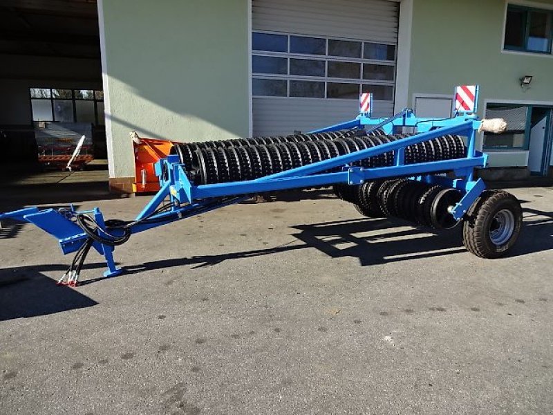 Packer & Walze typu SVD Cambridgewalze 8 Meter- Hydraulisch- 3 teilig, Neumaschine v Neureichenau (Obrázek 4)