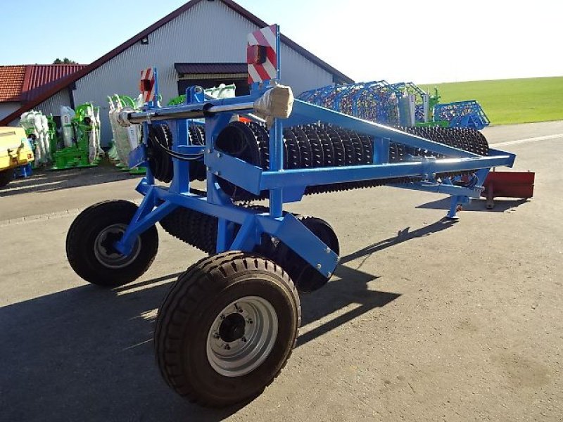 Packer & Walze typu SVD Cambridgewalze 8 Meter- Hydraulisch- 3 teilig, Neumaschine v Neureichenau (Obrázek 9)