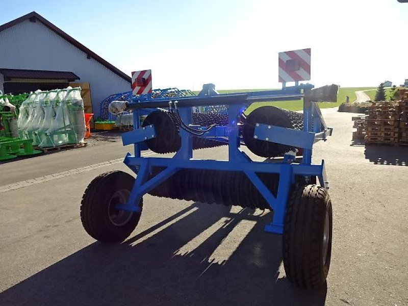 Packer & Walze typu SVD Cambridgewalze 8 Meter- Hydraulisch- 3 teilig, Neumaschine v Neureichenau (Obrázek 8)