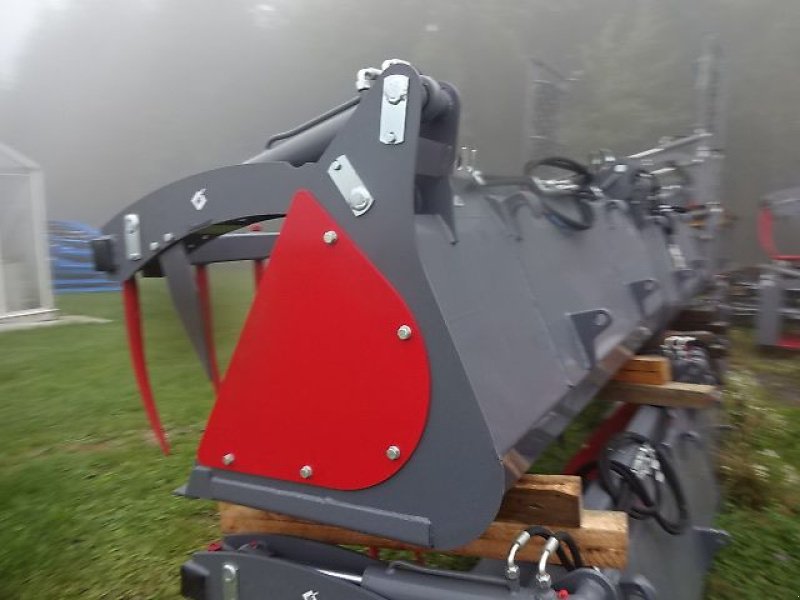 Frontladerzubehör of the type SP-Maskinen Silogreifschaufel-verschiedene Breiten - 1,2 Meter- 1,3 Meter- 1,4 Meter 1,5 Meter  1,8 Meter  2 Meter  - 2..2 Meter  2,4 Meter -   mit 2 Zylinder, Neumaschine in Neureichenau (Picture 15)