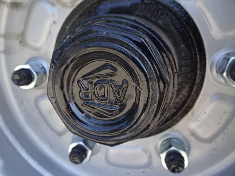 Wasserfass del tipo S&F 2000 Liter Wassertank mit Fahrgestell, Neumaschine In Neureichenau (Immagine 9)