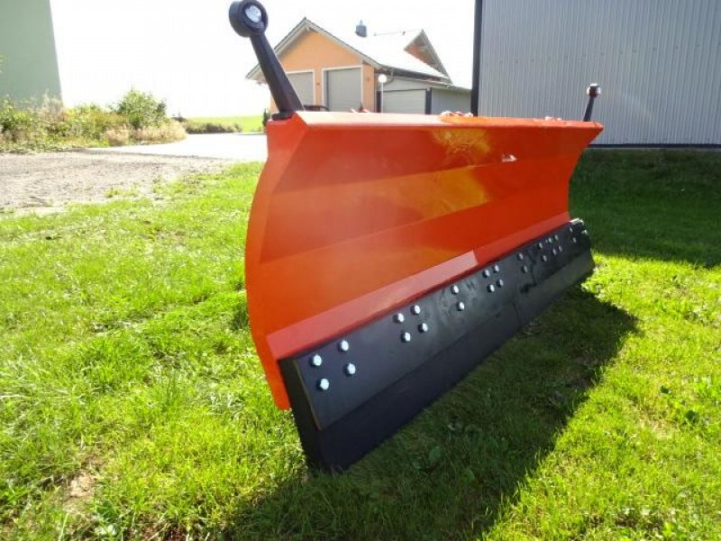 Schneepflug of the type Sonstige Schneeschild 2 Meter- H - L - M - Hydraulisch schwenkbar- Anbau an Dreipunkt, Neumaschine in Neureichenau (Picture 3)