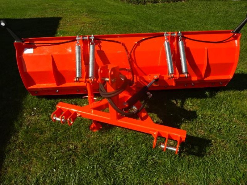 Schneepflug of the type Sonstige Schneeschild 2 Meter- H - L - M - Hydraulisch schwenkbar- Anbau an Dreipunkt, Neumaschine in Neureichenau (Picture 14)