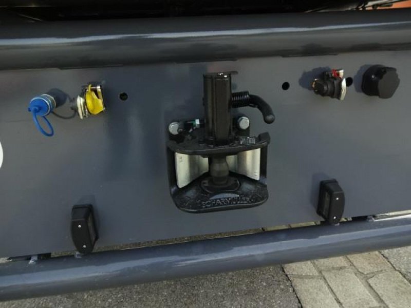 Kipper del tipo Metal-Fach T-730-3-Tandemkipper GG 16-Tonnen, Neumaschine In Neureichenau (Immagine 13)