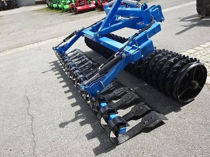 Packer & Walze типа Wilhelm GmbH Frontcambridgewalze- Frontpacker -3-Meter - Lenkbock- hydrl., Neumaschine в Neureichenau (Фотография 18)