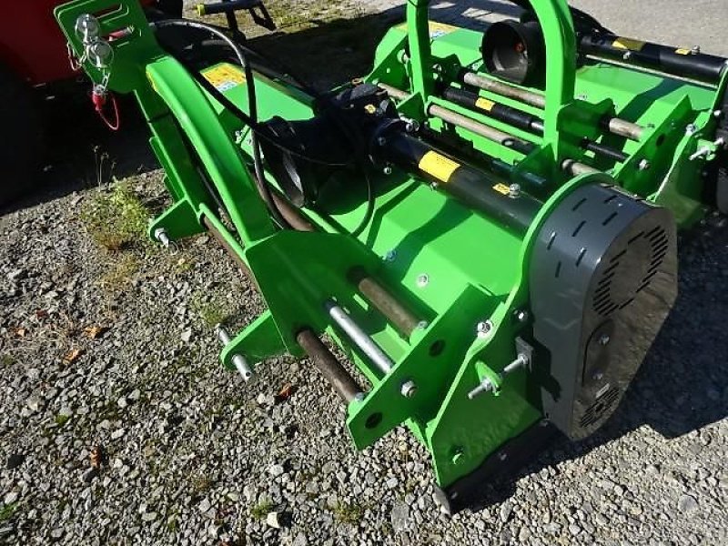 Mulcher Türe ait Talex Schlegelmulcher Talex- Eco- NEU-2 -Meter  mit Hydraulischer Seitenverschiebung-  auch möglich in verschiedenen Breiten - auch in 1 Meter- 1,35 Meter -1,5 Meter - 1,8 Meter - 2 Meter - 2,2 Meter, Neumaschine içinde Neureichenau (resim 9)