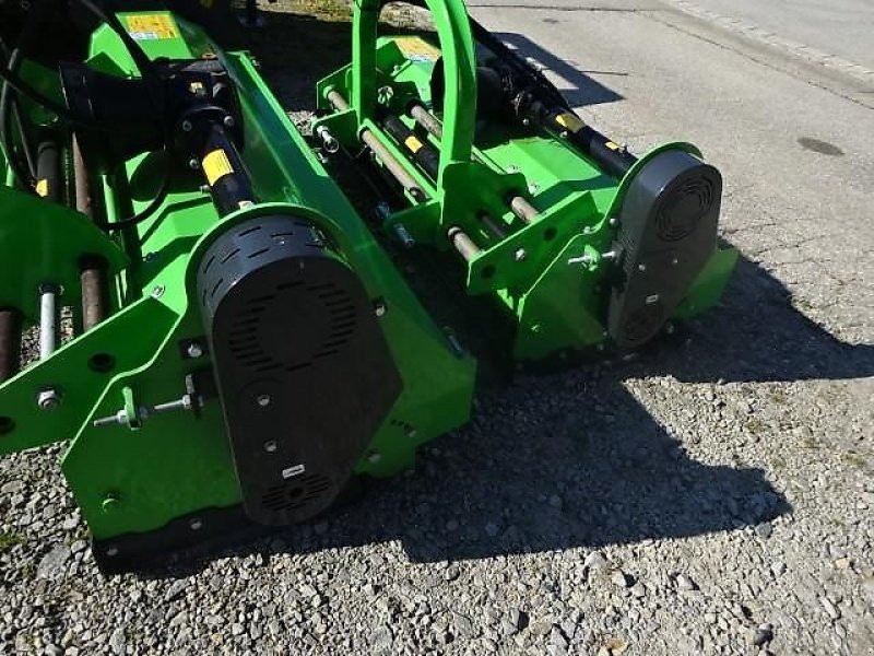 Mulcher Türe ait Talex Schlegelmulcher Talex- Eco- NEU-2 -Meter  mit Hydraulischer Seitenverschiebung-  auch möglich in verschiedenen Breiten - auch in 1 Meter- 1,35 Meter -1,5 Meter - 1,8 Meter - 2 Meter - 2,2 Meter, Neumaschine içinde Neureichenau (resim 10)