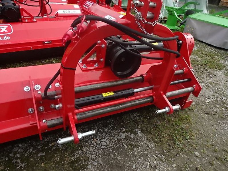 Mulcher Türe ait Talex Schlegelmulcher Talex- Eco- NEU-2 -Meter  mit Hydraulischer Seitenverschiebung-  auch möglich in verschiedenen Breiten - auch in 1 Meter- 1,35 Meter -1,5 Meter - 1,8 Meter - 2 Meter - 2,2 Meter, Neumaschine içinde Neureichenau (resim 25)