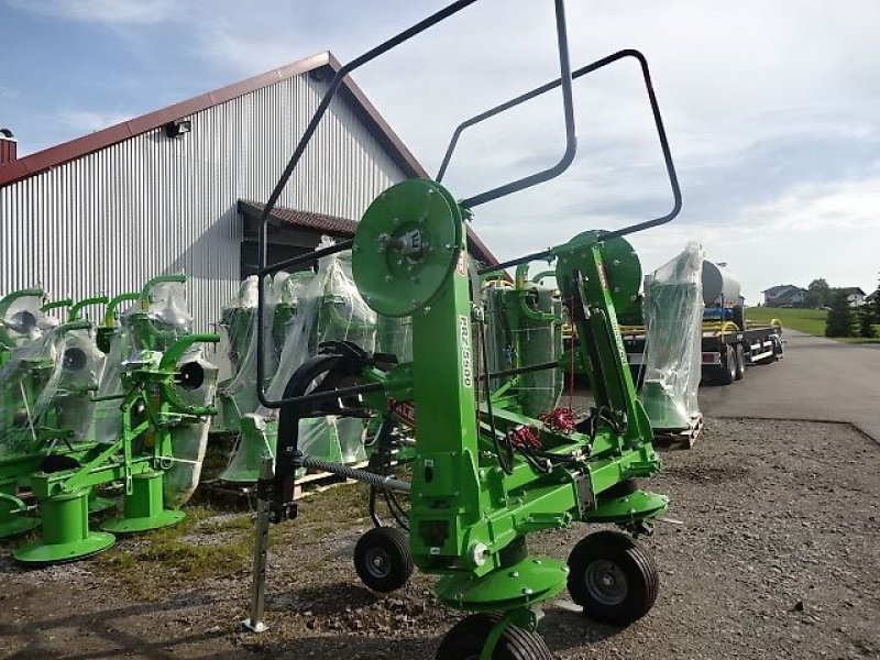 Kreiselheuer typu Talex NEUER- Tornado 550- Kreiselheuer- Sonderpreis f Lagergerät, Neumaschine v Neureichenau (Obrázek 15)