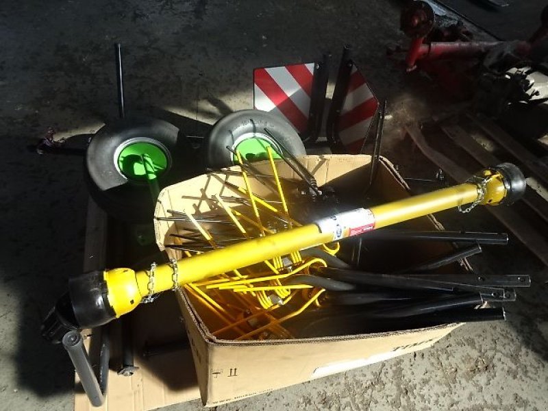 Kreiselheuer typu Talex NEUER- Tornado 550- Kreiselheuer- Sonderpreis f Lagergerät, Neumaschine v Neureichenau (Obrázek 18)