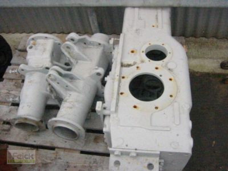 Getriebe & Getriebeteile des Typs Deutz-Fahr Getriebegehäuse mit Achshälften für D 4006, Gebrauchtmaschine in Reinheim (Bild 1)