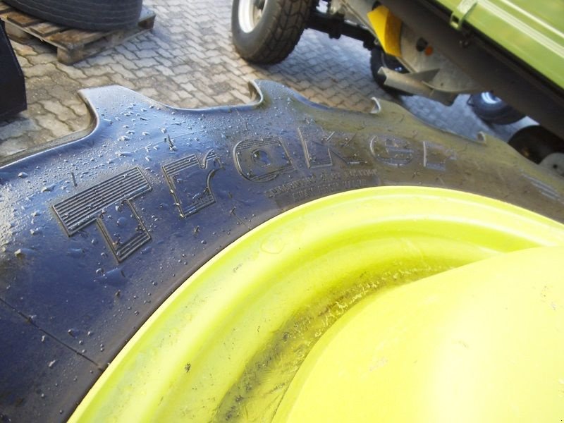 Rad of the type Kleber Traker 280/85 R 28, Gebrauchtmaschine in St. Marienkirchen (Picture 6)