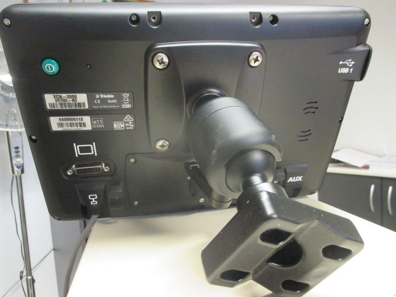 Parallelfahr-System of the type Steyr Trimble XCN-2050 Spurführsystem, Neumaschine in St. Marienkirchen (Picture 8)