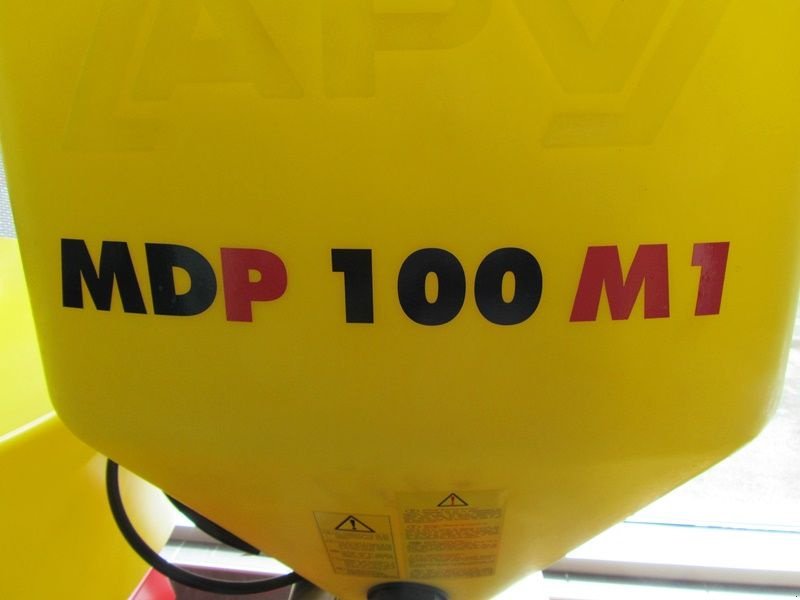 Striegel mit Nachsaateinrichtung del tipo APV MDP 100 M1 Multidosierer, Neumaschine en St. Marienkirchen (Imagen 3)