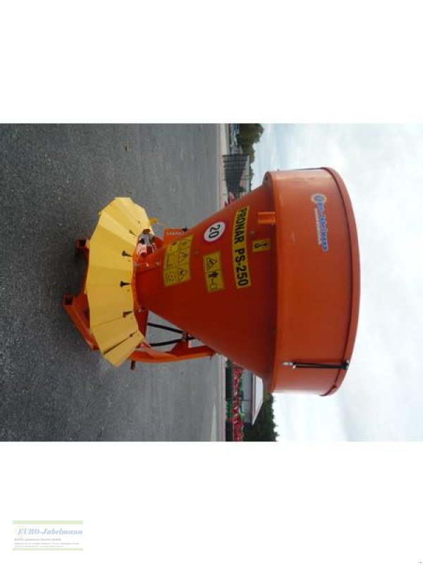 Schneepflug typu PRONAR Salzstreuer PS 250 / PS 250 M, NEU, Neumaschine v Itterbeck (Obrázek 8)