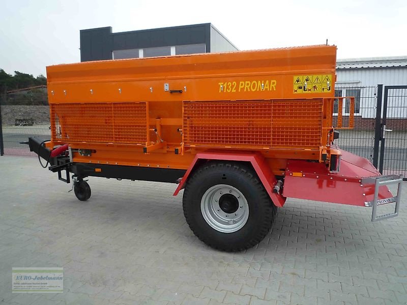 Sandstreuer & Salzstreuer typu PRONAR Salz- Sandstreuer T 132, ca. 4 m³, NEU, Neumaschine v Itterbeck (Obrázek 5)