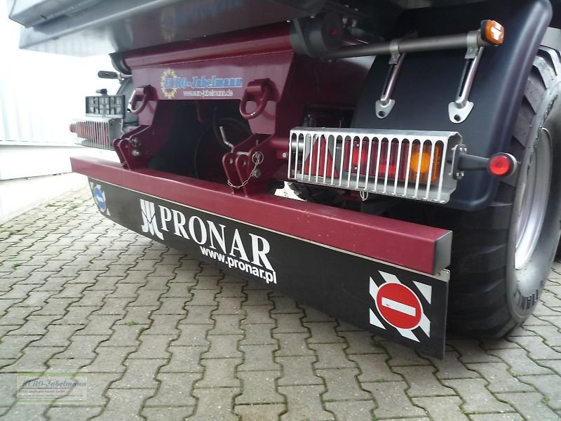 Kipper del tipo PRONAR Schwerlastkipper Hardoxmulde T 701 HP Halfpipe Mulde, Gebrauchtmaschine en Itterbeck (Imagen 18)