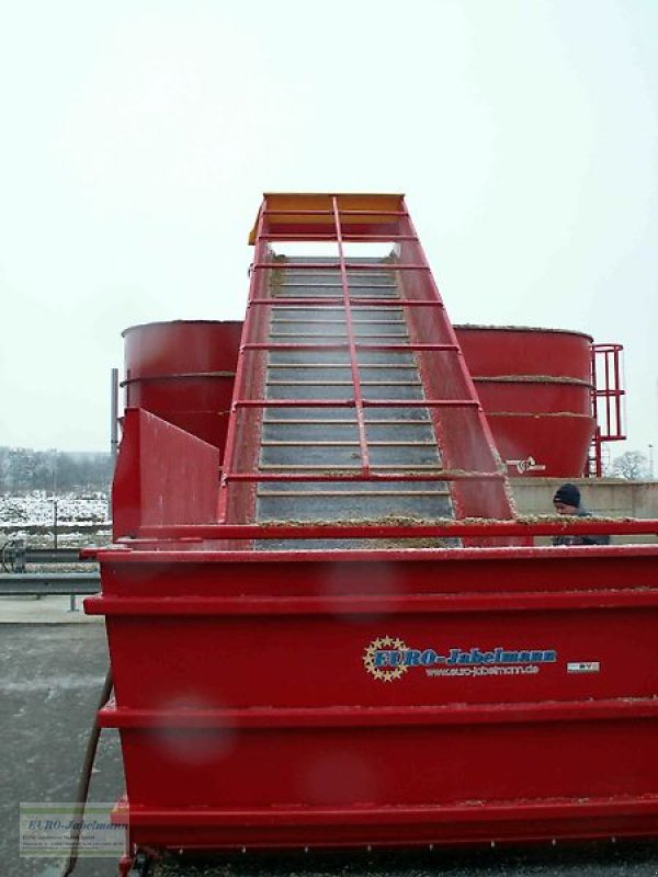 Pistenraupe of the type EURO-Jabelmann Trogband für Maissilage, NEU, Neumaschine in Itterbeck (Picture 8)