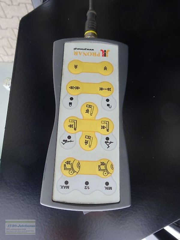 Abrollcontainer typu PRONAR Hakenlift  T 286, 23 to. zGG, Abrollkipper /  Containeranhänger / Containerfahrzeug / Abrollsystem / Abrollfahrzeug / Hakengerät Modell T 286, 23 to., Neumaschine v Itterbeck (Obrázek 28)