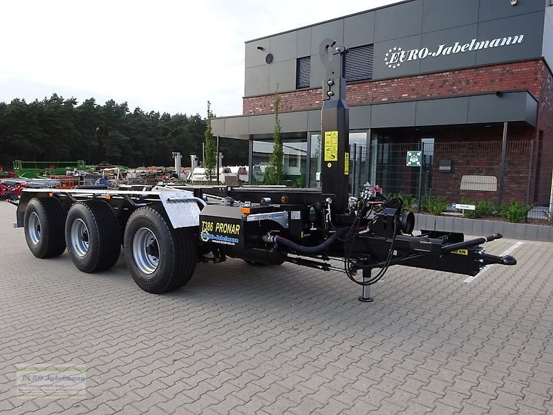 Abrollcontainer του τύπου PRONAR Hakenlift / Abrollkipper /  Containeranhänger / Containerfahrzeug / Abrollsystem / Abrollfahrzeug / Hakengerät Modell T 386, 33 to. Tridem, Neumaschine σε Itterbeck (Φωτογραφία 8)