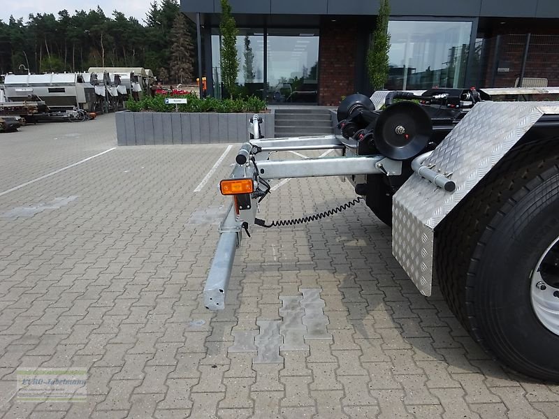 Abrollcontainer του τύπου PRONAR Hakenlift / Abrollkipper /  Containeranhänger / Containerfahrzeug / Abrollsystem / Abrollfahrzeug / Hakengerät Modell T 386, 33 to. Tridem, Neumaschine σε Itterbeck (Φωτογραφία 15)