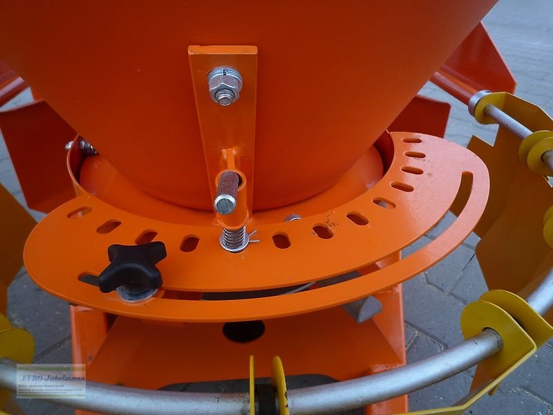 Schneepflug typu PRONAR Sand-Salz-Streuer PS 250 mit Gelenkwellenantrieb überjährig, Gebrauchtmaschine v Itterbeck (Obrázek 7)