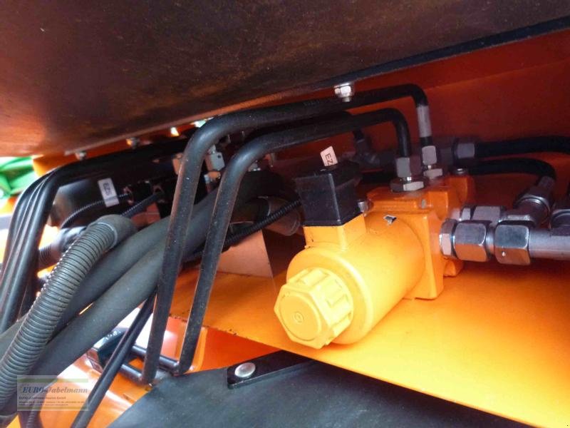 Sandstreuer & Salzstreuer typu PRONAR Salzstreuer HZS 10, selbstladend, NEU, Gebrauchtmaschine w Itterbeck (Zdjęcie 17)