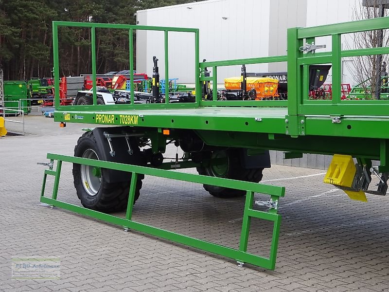 Ballentransportwagen typu PRONAR Flachwagen für Ballen- Kartoffelkisten- Gemüsekisten- und Obstkistentransport, TO 28, 24 to, NEU, Neumaschine v Itterbeck (Obrázok 10)