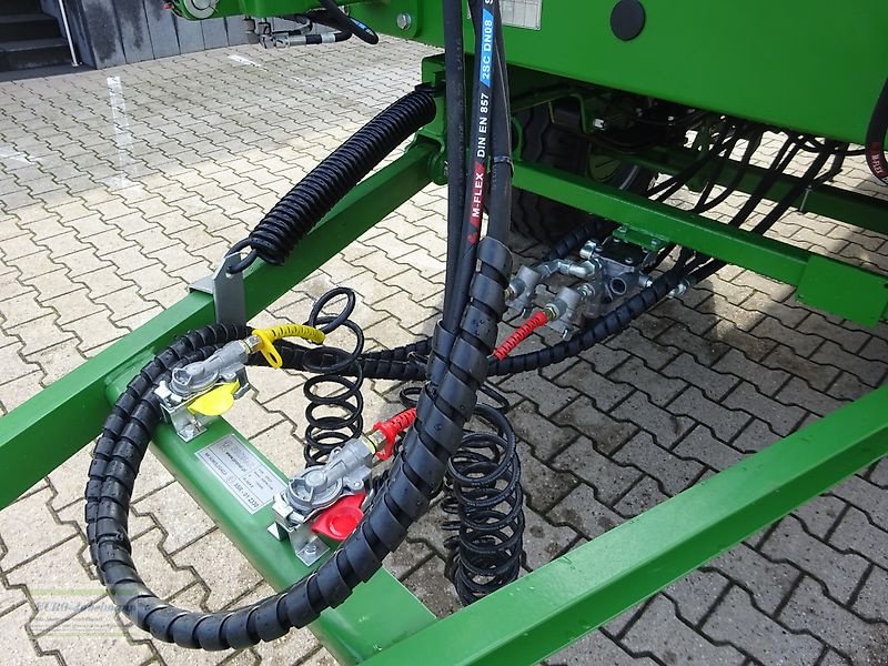 Ballentransportwagen typu PRONAR 3-achs Ballenwagen TO 26 M einschl.  hydr. Ladungssicherung, 18 to, NEU, Neumaschine v Itterbeck (Obrázek 18)