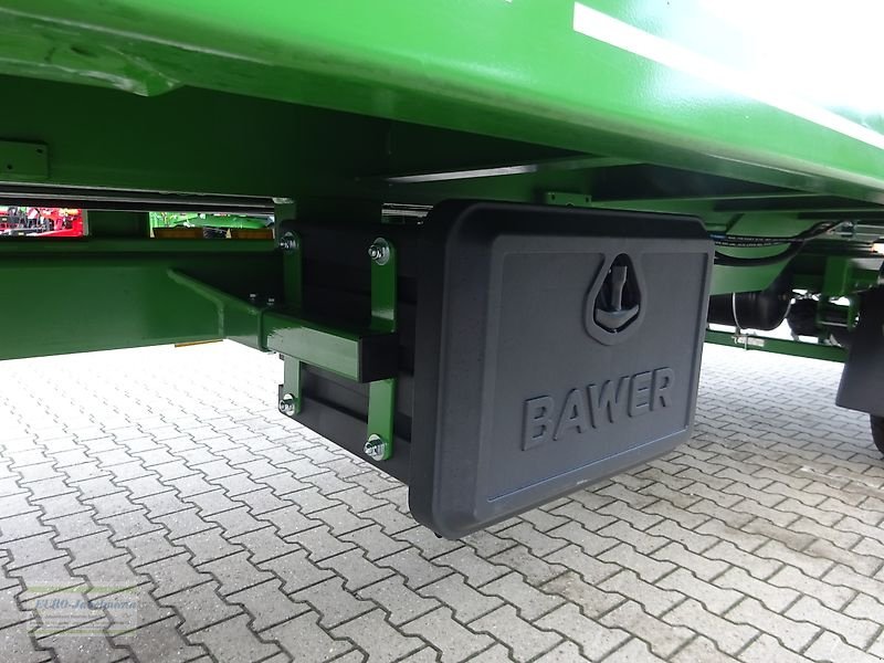 Ballentransportwagen typu PRONAR 3-achs Ballenwagen TO 26 M einschl.  hydr. Ladungssicherung, 18 to, NEU, Neumaschine v Itterbeck (Obrázek 17)