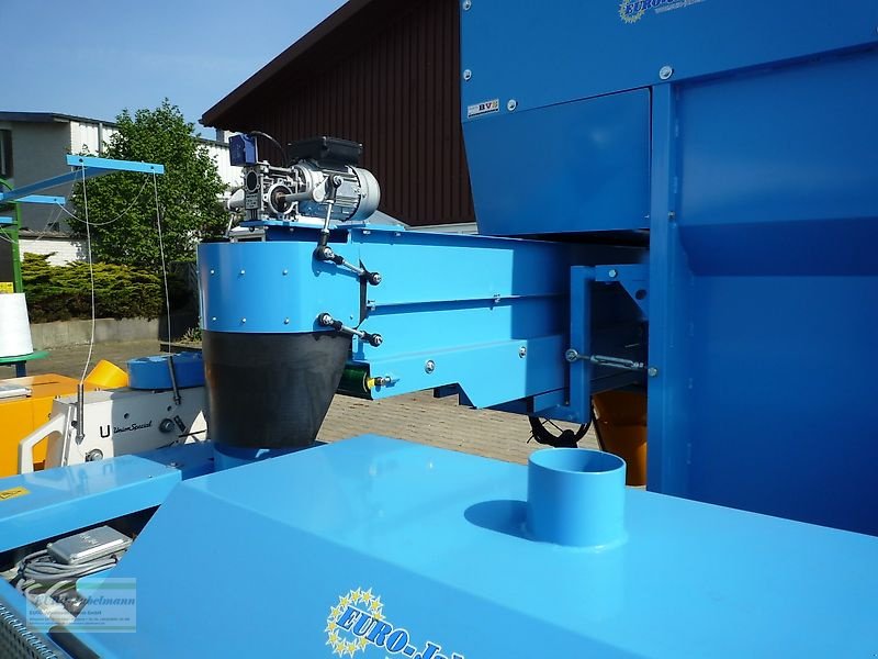 Lagertechnik of the type EURO-Jabelmann Nähautomaten - Nähstraßen NA 135, NEU, Neumaschine in Itterbeck (Picture 14)