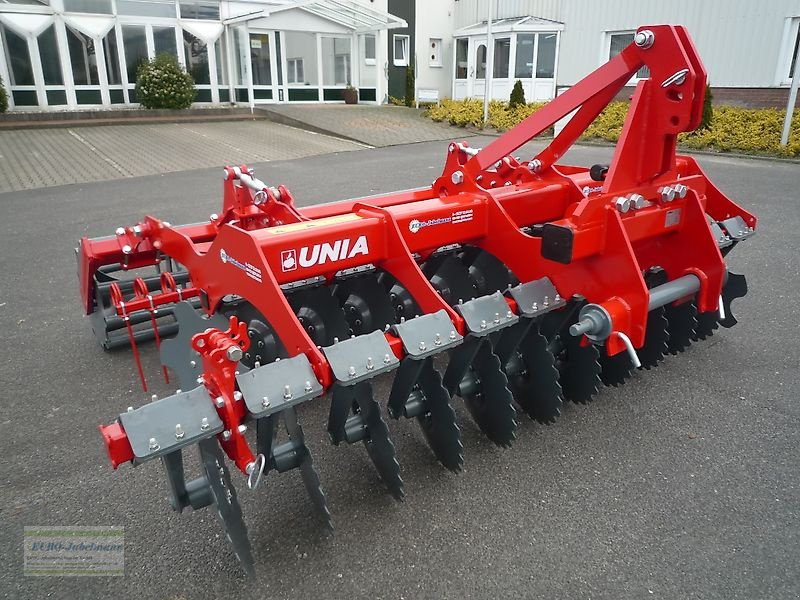 Kurzscheibenegge des Typs Unia UNIA-Kurzscheibenegge Ares XL 3,00 m, Ø560mm Scheiben, Rohrstabwalze Ø600 mm, Neumaschine in Itterbeck (Bild 5)