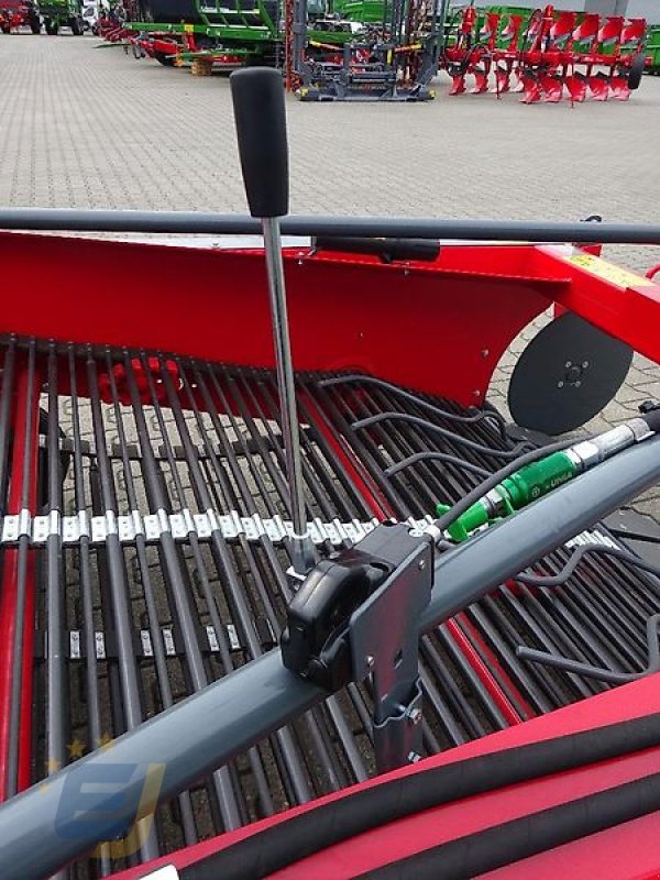 Kartoffelroder typu Unia Siebkettenroder Wega 1400, 2 Reihen, NEU, Neumaschine v Itterbeck (Obrázek 19)