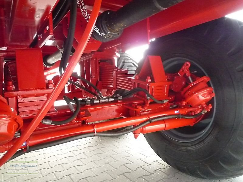 Dungstreuer от тип Unia Stalldungstreuer, Miststreuer, Tytan 24 Überjährige Ausstellungsmaschine, Gebrauchtmaschine в Itterbeck (Снимка 17)